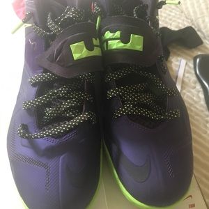 Men’s 9.5 Jordan gently used